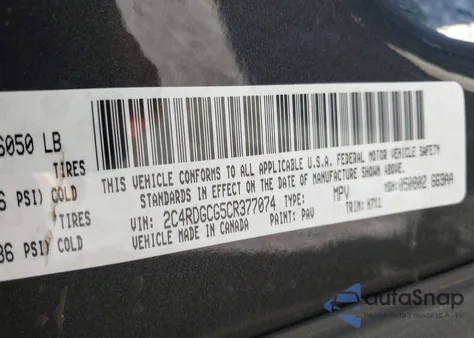 2012 Dodge Grand Caravan Sxt z USA, uszkodzony, nr VIN 2C4RDGCG5CR377074